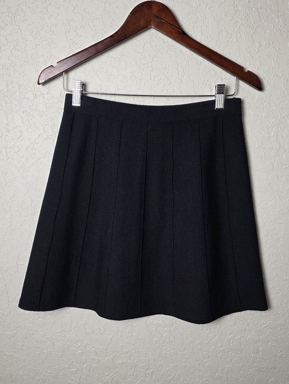St. John Basics Knit Skater Mini Skirt Black Size 4